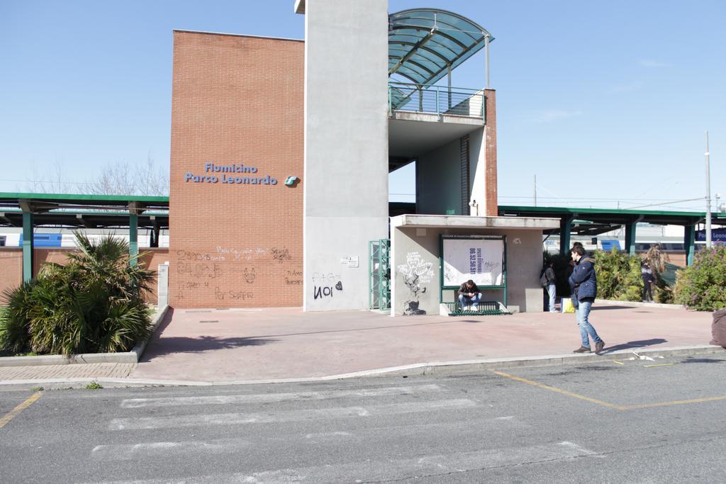 Leonardo Rome Holidays Fiumicino Esterno foto